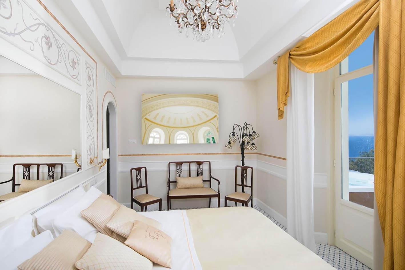 Executive Double or Twin Room Terrace